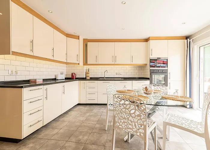 Penthouse Manureva By Pajarito Holidays Apartman